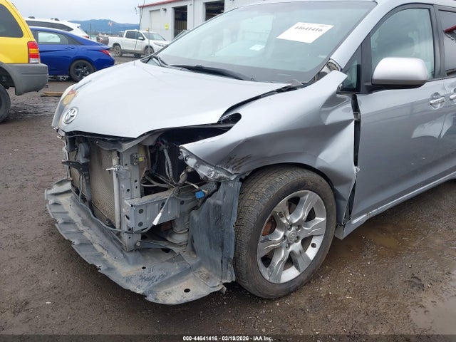 Aukcja sprzedaży 2013 Toyota Sienna Se 8 Passenger, vin: 5TDXK3DC5DS288485, numer aukcji: 44641416