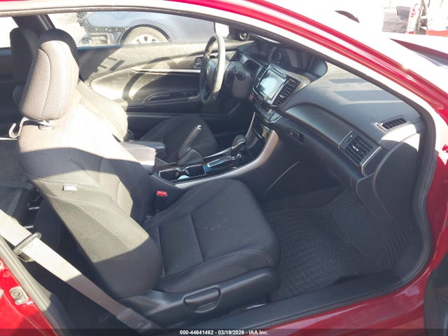 Aukcja sprzedaży 2017 Honda Accord Ex, vin: 1HGCT1B71HA001847, numer aukcji: 44641462