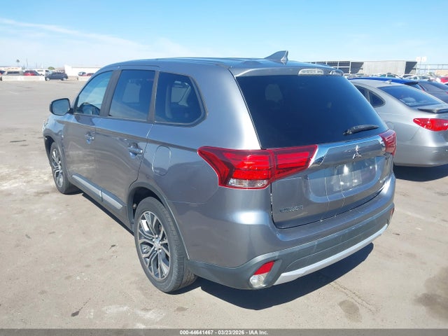 JA4AZ2A37HZ028426 Mitsubishi Outlander Es