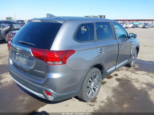 JA4AZ2A37HZ028426 Mitsubishi Outlander Es