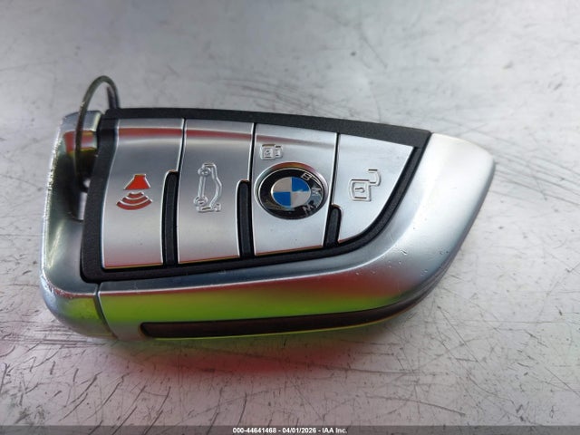 44641468 :رقم المزاد ، 3MW5R1J02L8B37660 vin ، 2020 Bmw 330i مزاد بيع