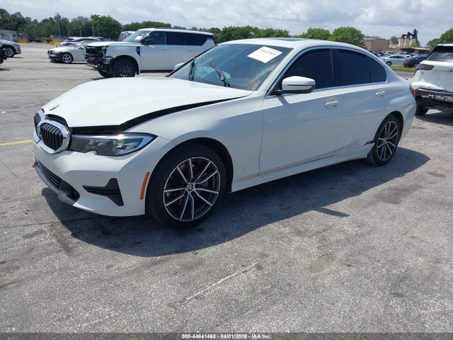 44641468 :رقم المزاد ، 3MW5R1J02L8B37660 vin ، 2020 Bmw 330i مزاد بيع