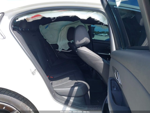 44641468 :رقم المزاد ، 3MW5R1J02L8B37660 vin ، 2020 Bmw 330i مزاد بيع