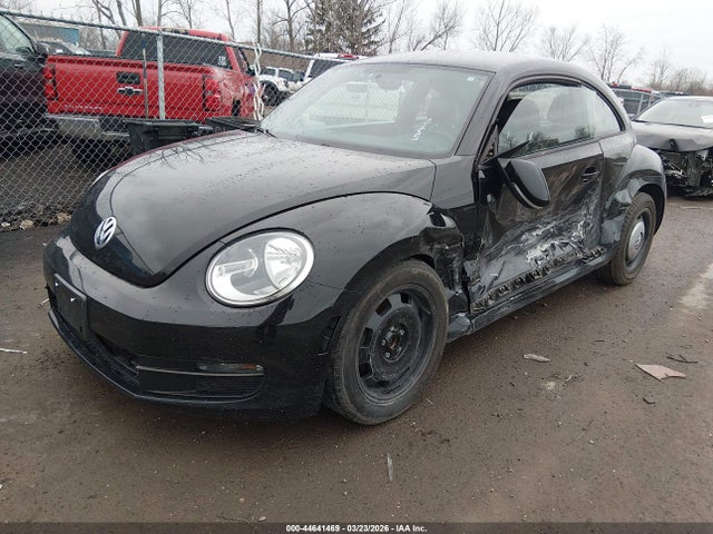 Продаж на аукціоні авто 2012 Volkswagen Beetle 2.5l, vin: 3VWJP7AT3CM629994, номер лоту: 44641469