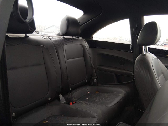 Продаж на аукціоні авто 2012 Volkswagen Beetle 2.5l, vin: 3VWJP7AT3CM629994, номер лоту: 44641469