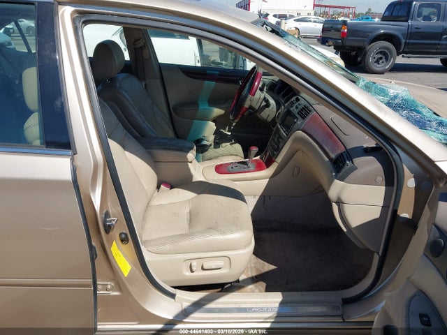 2004 Lexus Es 330 მანქანა იყიდება აუქციონზე, vin: JTHBA30G045041000, აუქციონის ნომერი: 44641493