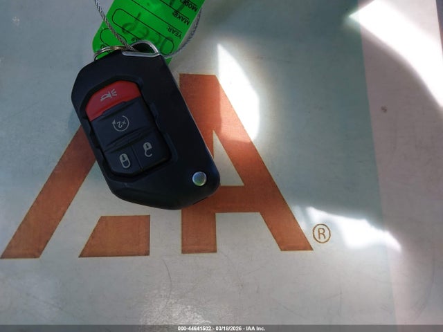 2021 JEEP GLADIATOR 1C6JJTBG5ML521241 Photo 10