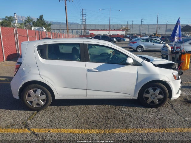 1G1JG6SB0L4134496 Chevrolet Sonic Fwd 1fl 5-door