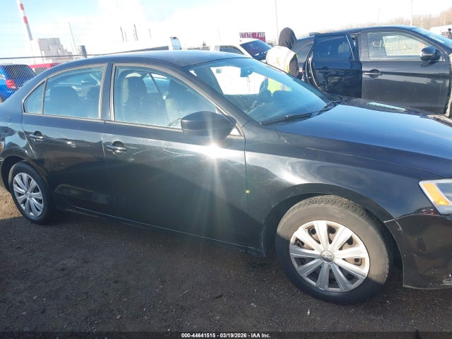 44641515 :رقم المزاد ، 3VW2K7AJ4CM470873 vin ، 2012 Volkswagen Jetta 2.0l S مزاد بيع