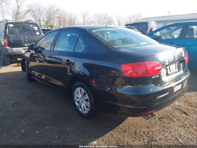 44641515 :رقم المزاد ، 3VW2K7AJ4CM470873 vin ، 2012 Volkswagen Jetta 2.0l S مزاد بيع