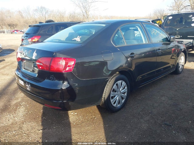 44641515 :رقم المزاد ، 3VW2K7AJ4CM470873 vin ، 2012 Volkswagen Jetta 2.0l S مزاد بيع