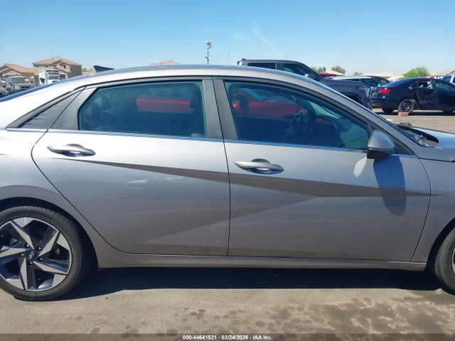 2023 Hyundai Elantra Limited მანქანა იყიდება აუქციონზე, vin: KMHLP4AG9PU505643, აუქციონის ნომერი: 44641521