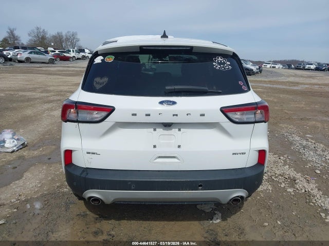 44641527 :رقم المزاد ، 1FMCU9H90NUA43905 vin ، 2022 Ford Escape Sel مزاد بيع