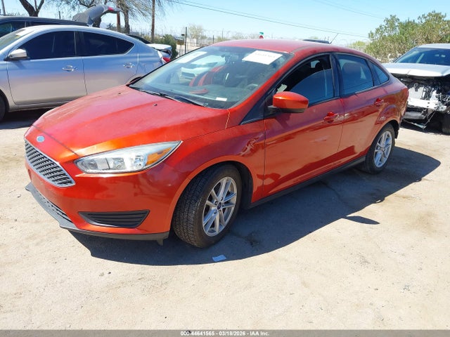 1FADP3F29JL319717 Ford FOCUS SE