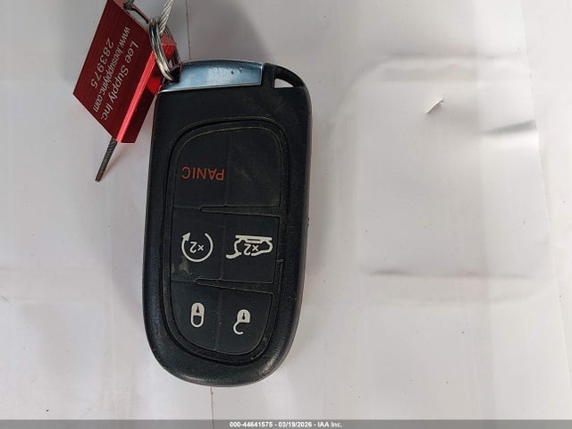 Продаж на аукціоні авто 2020 Jeep Cherokee Limited Fwd, vin: 1C4PJLDB5LD553443, номер лоту: 44641575