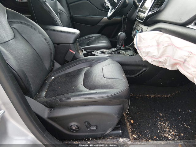 Продаж на аукціоні авто 2020 Jeep Cherokee Limited Fwd, vin: 1C4PJLDB5LD553443, номер лоту: 44641575