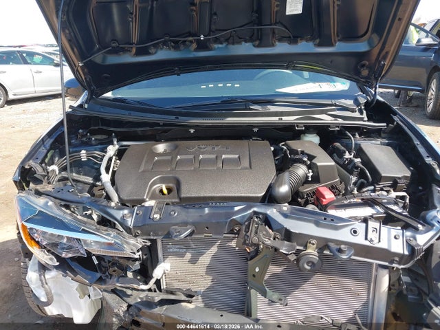 2018 TOYOTA COROLLA 2T1BURHE8JC981686 Photo 9