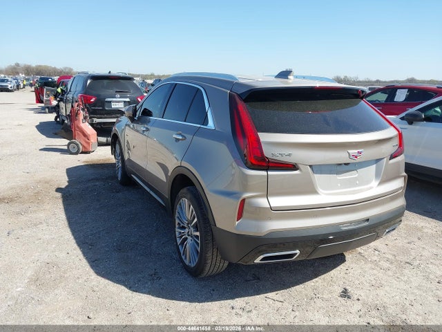 2025 CADILLAC XT4 1GYFZCR45SF104940 Photo 2