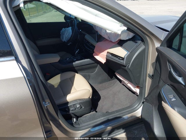 2025 CADILLAC XT4 1GYFZCR45SF104940 Photo 4