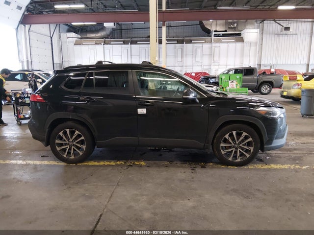 Toyota Corolla Cross Xle 2025 7MUDAABG8SV144724 Image 13