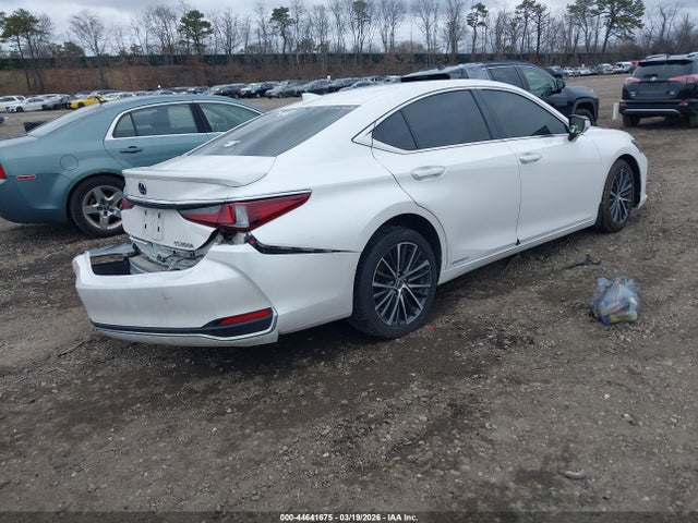 Продаж на аукціоні авто 2022 Lexus Es 300h, vin: 58ADA1C13NU026007, номер лоту: 44641675