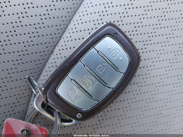 5NPD84LF9LH630057 Hyundai Elantra Limited