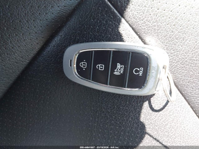 5NMJBCAE1NH125879 Hyundai TUCSON SEL
