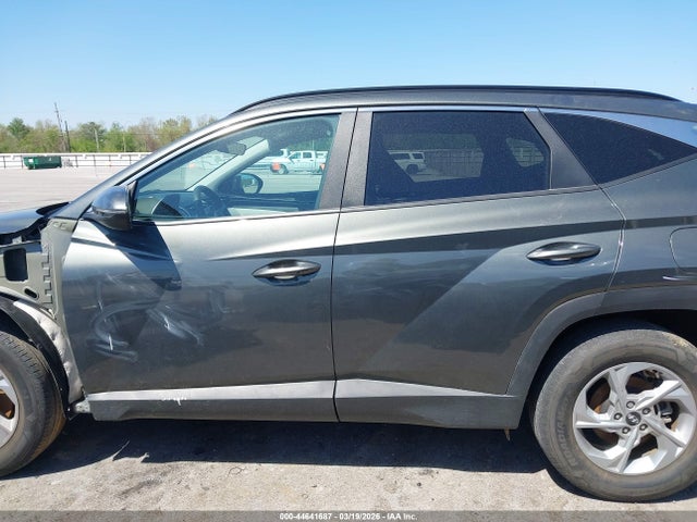 5NMJBCAE1NH125879 Hyundai TUCSON SEL