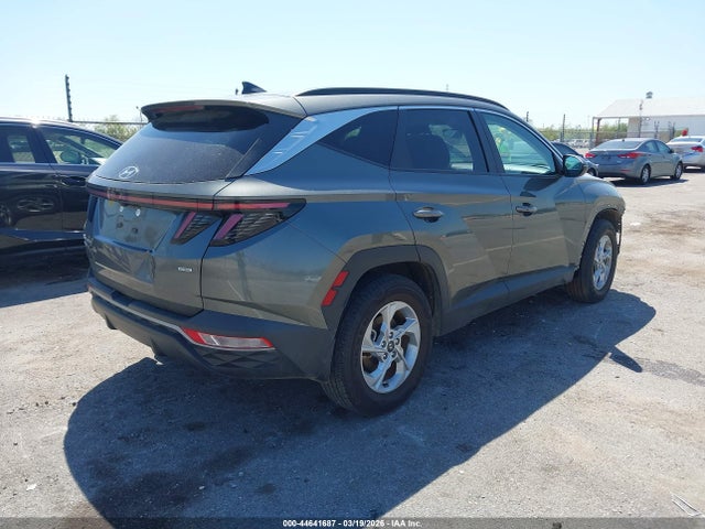 5NMJBCAE1NH125879 Hyundai TUCSON SEL