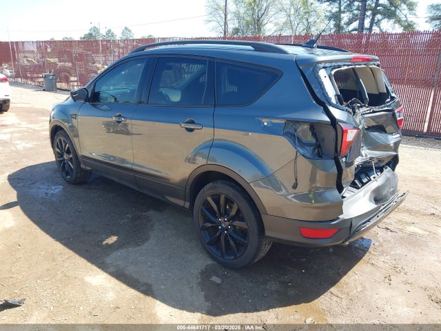 44641717 :رقم المزاد ، 1FMCU0GDXKUA24453 vin ، 2019 Ford Escape Se مزاد بيع