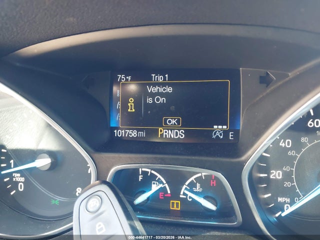 44641717 :رقم المزاد ، 1FMCU0GDXKUA24453 vin ، 2019 Ford Escape Se مزاد بيع