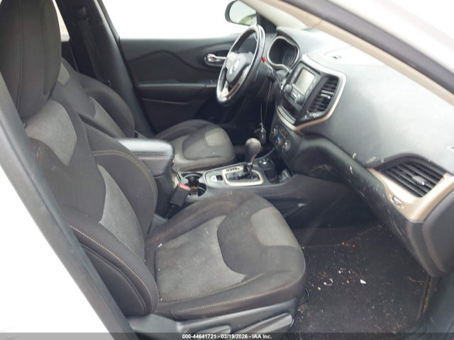 Продаж на аукціоні авто 2017 Jeep Cherokee Altitude 4x4, vin: 1C4PJMAB0HW557129, номер лоту: 44641721