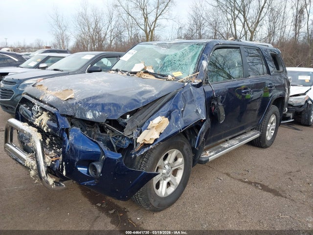 Продаж на аукціоні авто 2015 Toyota 4runner Sr5, vin: JTEBU5JR4F5242112, номер лоту: 44641730