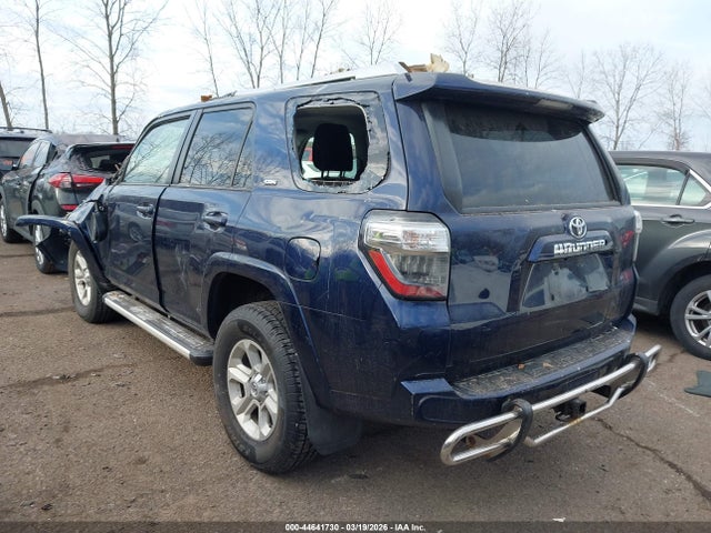Продаж на аукціоні авто 2015 Toyota 4runner Sr5, vin: JTEBU5JR4F5242112, номер лоту: 44641730