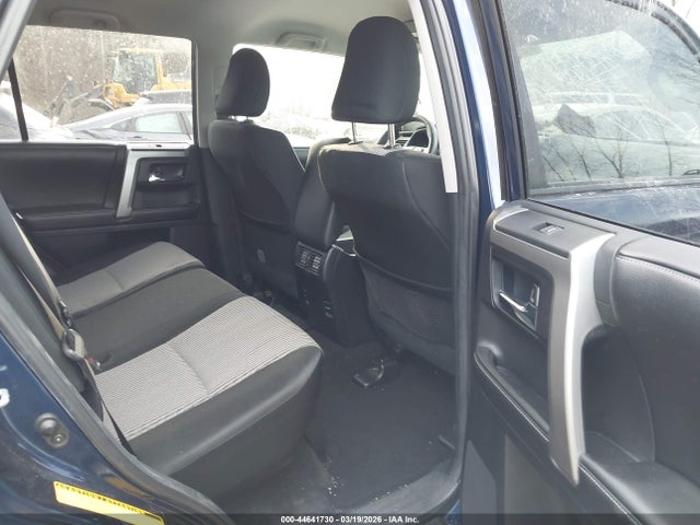 Продаж на аукціоні авто 2015 Toyota 4runner Sr5, vin: JTEBU5JR4F5242112, номер лоту: 44641730