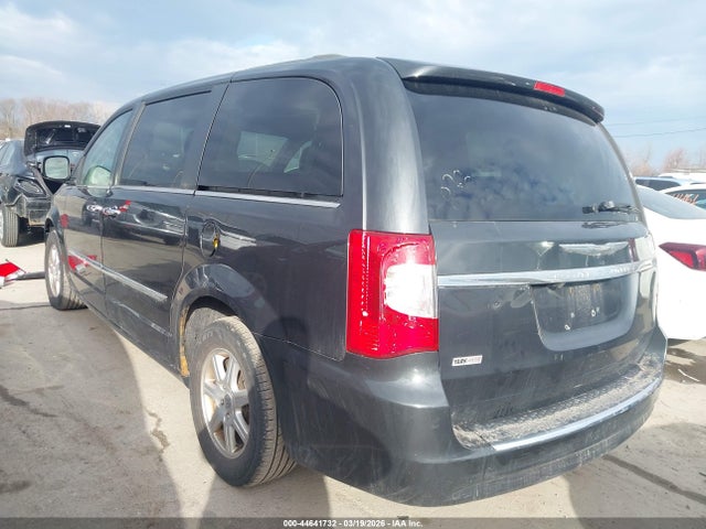 Продажа на аукционе авто 2011 Chrysler Town & Country Touring, vin: 2A4RR5DG7BR784052, номер лота: 44641732