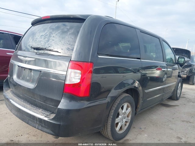 Продажа на аукционе авто 2011 Chrysler Town & Country Touring, vin: 2A4RR5DG7BR784052, номер лота: 44641732