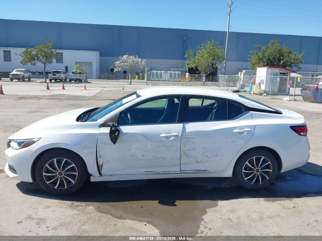 3N1AB8BV2NY278615 Nissan Sentra S Xtronic Cvt
