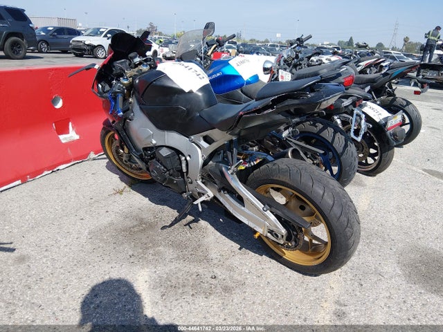 2017 HONDA CBR1000 JH2SC7779HK000131 Photo 1