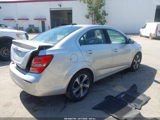 1G1JF5SB1J4106703 Chevrolet Sonic Premier Auto