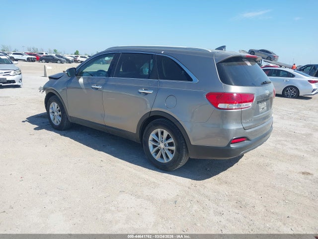 2018 KIA SORENTO 5XYPG4A38JG407442 Photo 2