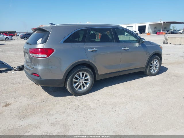 2018 KIA SORENTO 5XYPG4A38JG407442 Photo 3