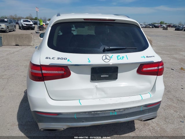 Продажа на аукционе авто 2018 Mercedes-benz Glc 300 4matic, vin: WDC0G4KB5JV100966, номер лота: 44641793