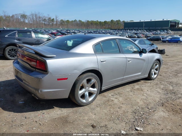 2014 Dodge Charger Se მანქანა იყიდება აუქციონზე, vin: 2C3CDXBG7EH312313, აუქციონის ნომერი: 44641798