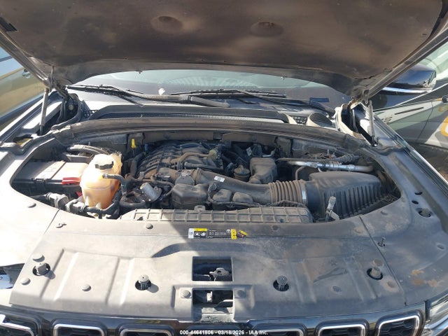 44641806 :رقم المزاد ، 1C4RJKBG6M8104672 vin ، 2021 Jeep Grand Cherokee L Limited 4x4 مزاد بيع
