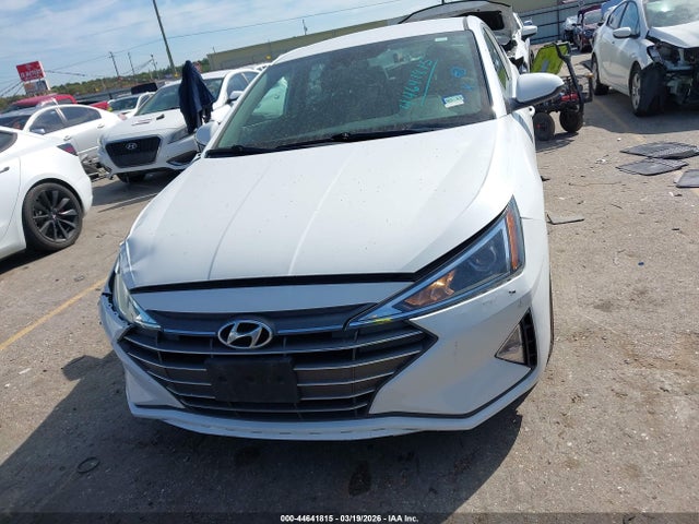 2020 Hyundai Elantra Sel მანქანა იყიდება აუქციონზე, vin: 5NPD84LF5LH574201, აუქციონის ნომერი: 44641815