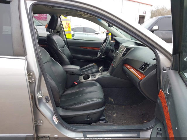 Продажа на аукционе авто 2010 Subaru Outback 2.5i Limited, vin: 4S4BRCKC5A3325035, номер лота: 44641872