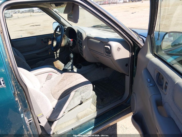 Продажа на аукционе авто 1998 Gmc Jimmy Sle, vin: 1GKDT13W3W2539938, номер лота: 44641921