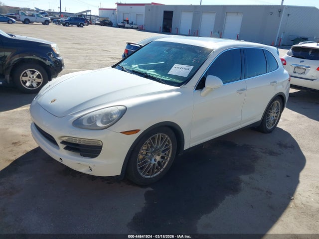 2012 PORSCHE CAYENNE WP1AB2A21CLA49994 Photo 1