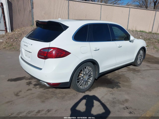 2012 PORSCHE CAYENNE WP1AB2A21CLA49994 Photo 3